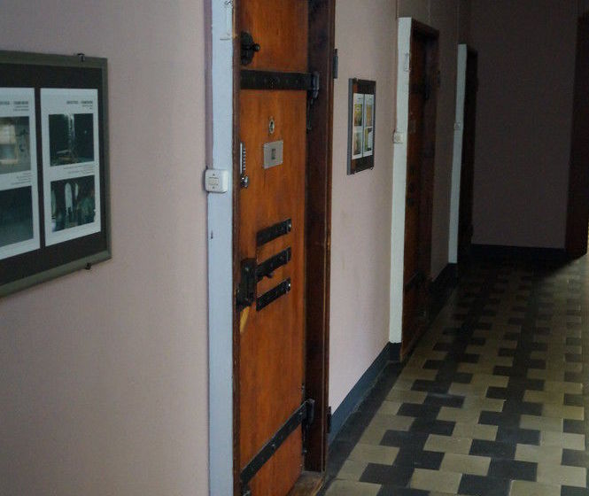 Jailhotel Lowengraben Lucerne