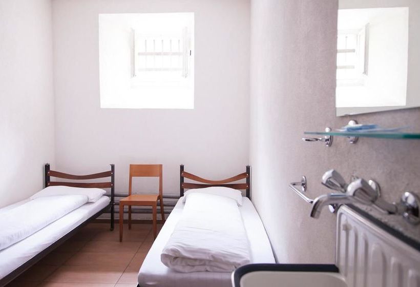 Jailhotel Lowengraben Lucerne