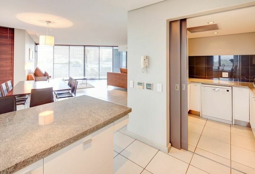 Hotel Harbouredge Cape Town