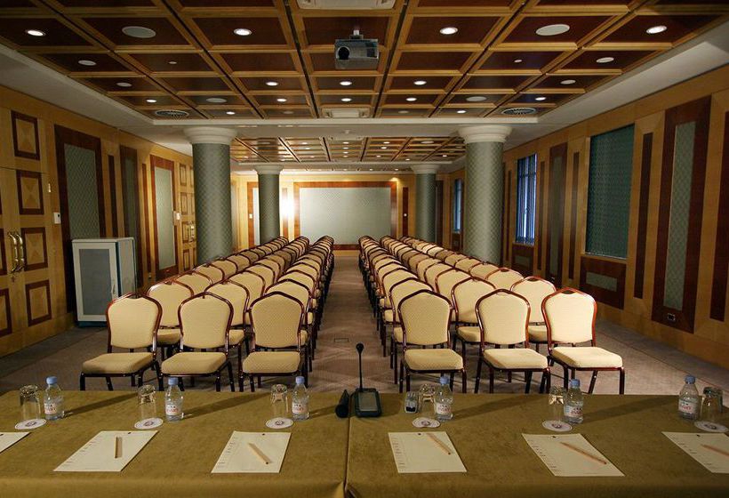 Hotel Donbass Palace Donetsk