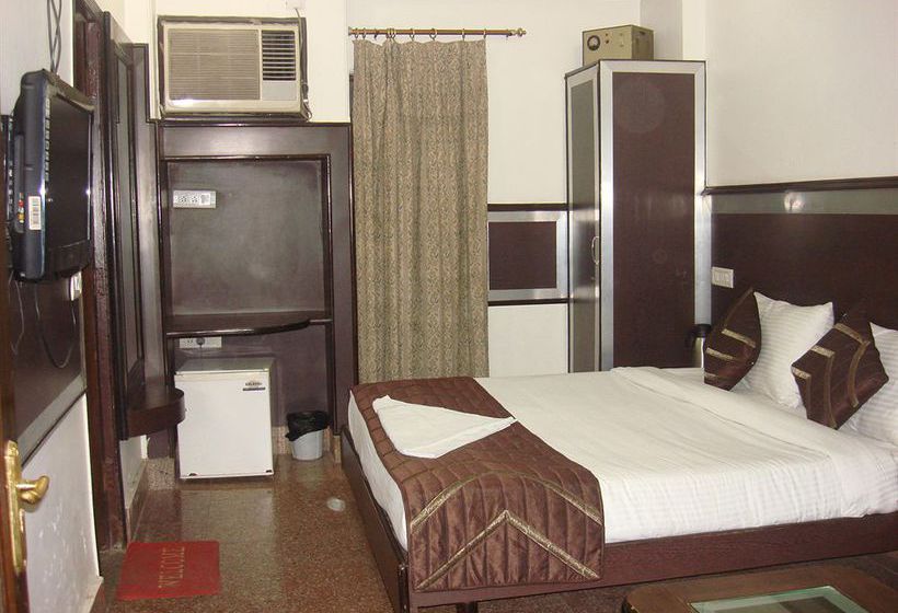 Hotel Rama Deluxe New Delhi