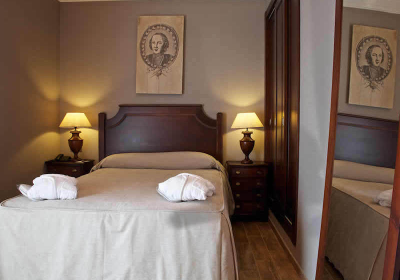 Room Hotel Marques de la Ensenada Valladolid