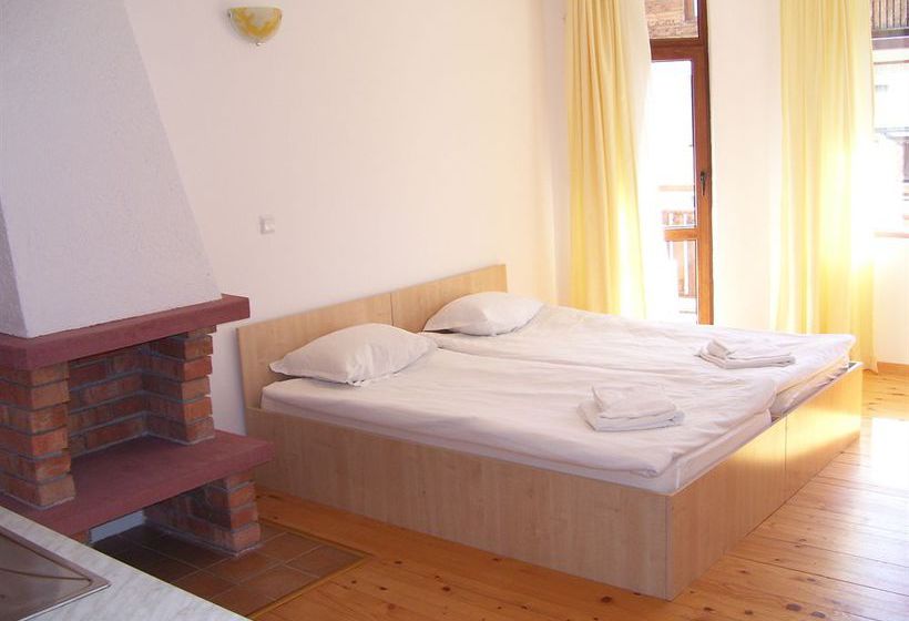 Four Leaf Clover Apartments Bansko