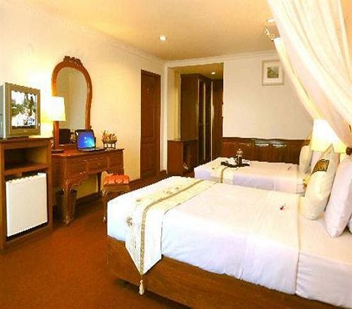 Hotel Royal Palace Phnom Penh