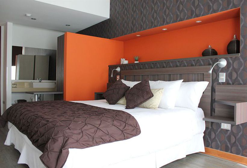 Hotel Su Merced Santiago