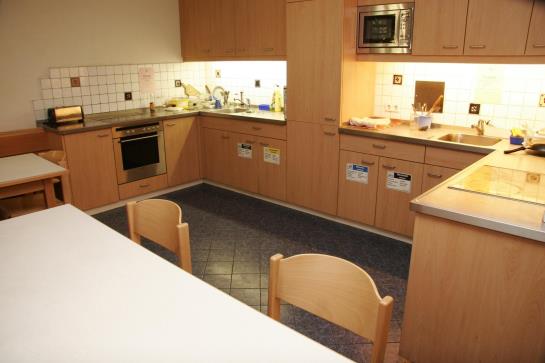 Strawberry Summer Hostel Mittelgasse Vienna
