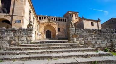 سانتييانا ديل مار