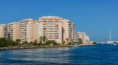 لا مانجا دل مار مينور