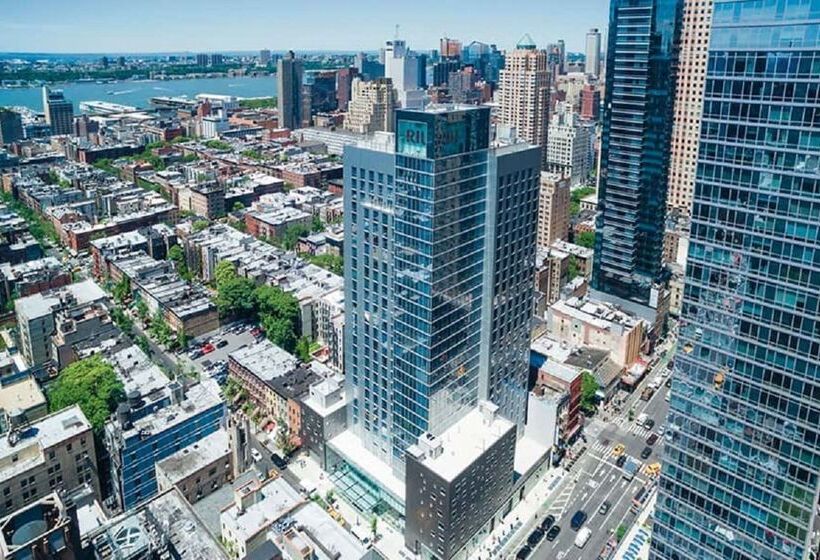 Riu Plaza New York Times Square