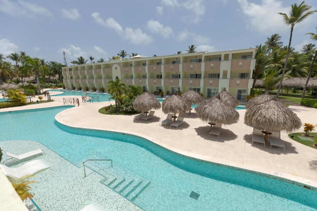 TRS Turquesa Hotel