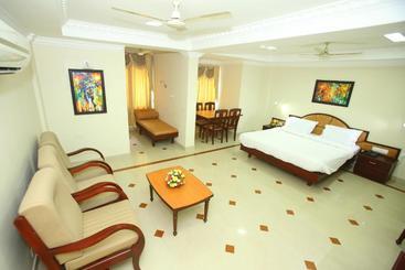 prasanth hotel trivandrum