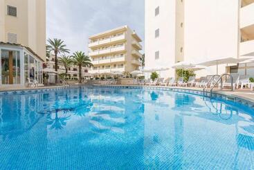 Aparthotel Cap De Mar