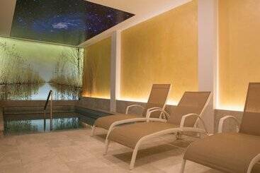 Ferrer Janeiro Hotel & Spa