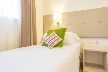Ferrer Janeiro Hotel & Spa