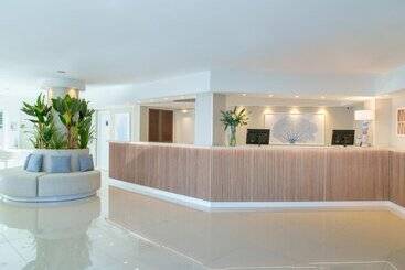 Ferrer Janeiro Hotel & Spa