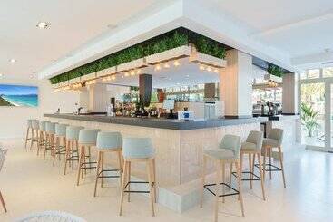 Ferrer Janeiro Hotel & Spa