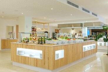 Ferrer Janeiro Hotel & Spa