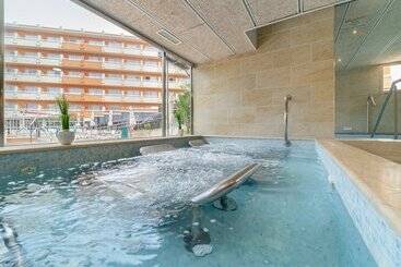 Ferrer Janeiro Hotel & Spa