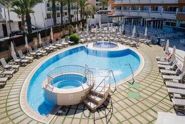 Ferrer Janeiro Hotel & Spa