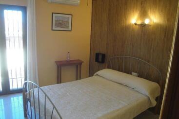 Hostal Cristina