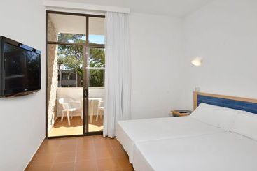 هتل Aluasun Cala Antena   All Inclusive