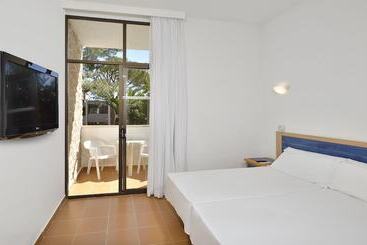 هتل Aluasun Cala Antena   All Inclusive