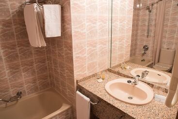 هتل AR Roca Esmeralda & Spa
