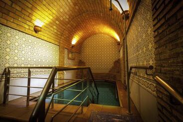 هتل Balneario San Nicolas