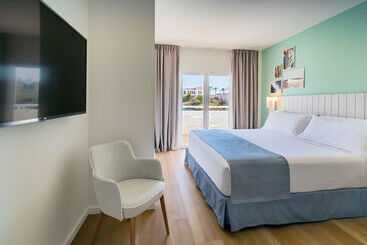 هتل Barceló Aguamarina