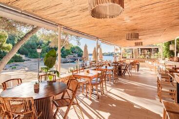 هتل Cala Dor  Adults Only