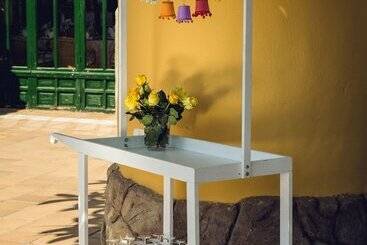 هتل Mirador del Cabo