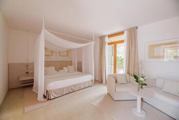 Fontsanta Hotel Thermal & Spa Adults Only