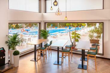 Отель Gala Placidia 3* Sup