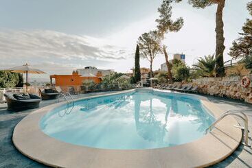 هتل Hesperia Ciudad De Mallorca