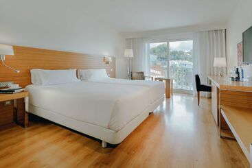 هتل Hesperia Ciudad De Mallorca