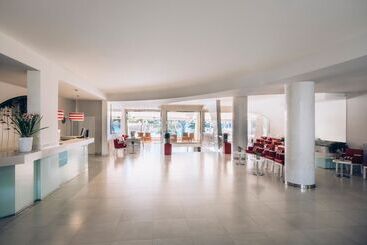 هتل Iberostar Waves Pinos Park