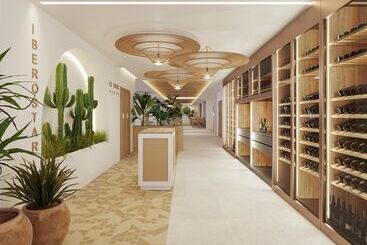 هتل Iberostar Selection Es Trenc