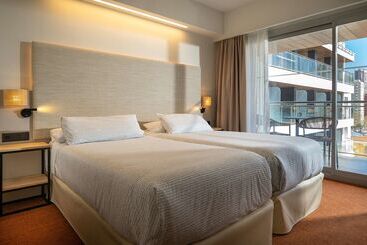 هتل Innside Costablanca - Adults Only