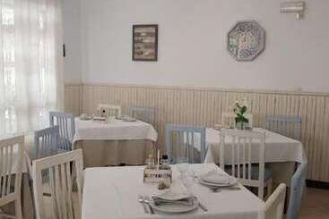 هتل Martorell