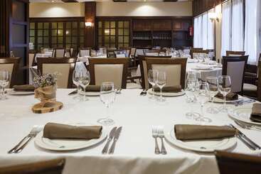 هتل Restaurante Emilio