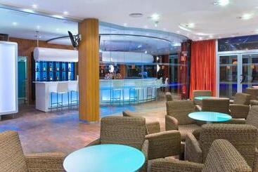 Отель Rh Royal   Recommend For Adults