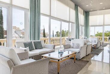 هتل Roc Illetas & Spa