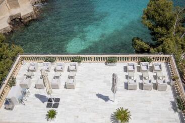 هتل Roc Illetas & Spa