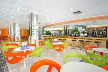ホテル Servigroup Orange