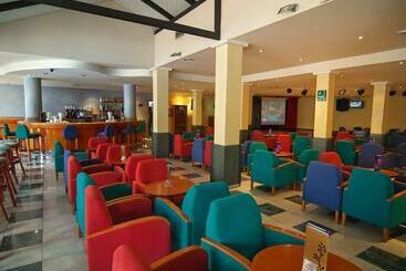 هتل Servigroup Pueblo Benidorm