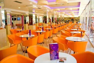 هتل Servigroup Pueblo Benidorm
