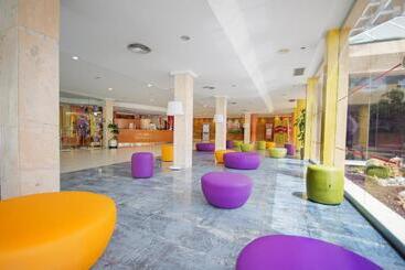 هتل Servigroup Pueblo Benidorm