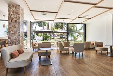 هتل & Spa S'entrador Playa