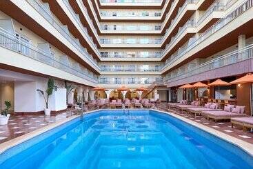 هتل tent Bahia de Palma