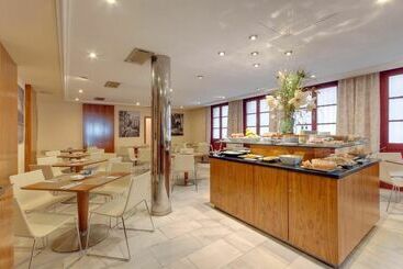 هتل Tryp Ciudad De Alicante